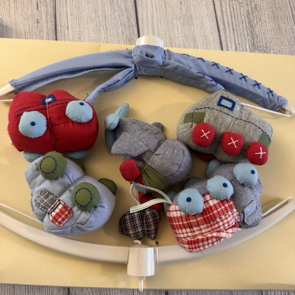 Pottery Barn Kids Transportation Train Crib Nursery Mobile TOY NIB RARE FIND Y2K